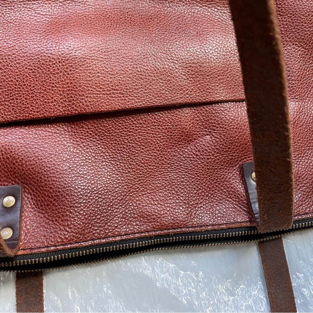 Portland Leather Nutmeg Tote, Size L, Great Condition - Picture 4 of 6